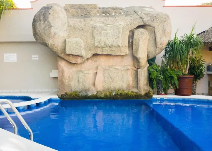 Hotel Bonito By Arans Zihuatanejo
