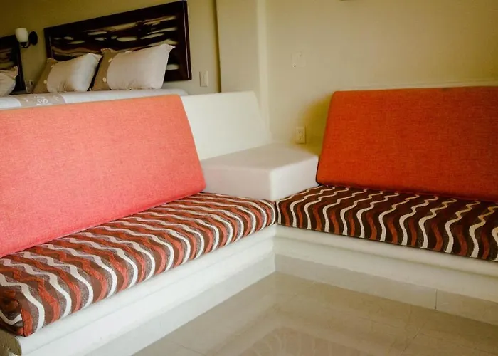 Hotel Bonito By Arans Zihuatanejo