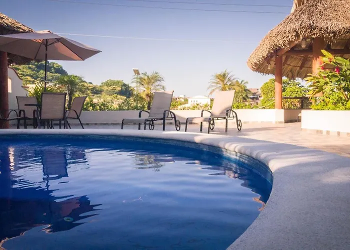 Bonito By Arans Hotel 2*